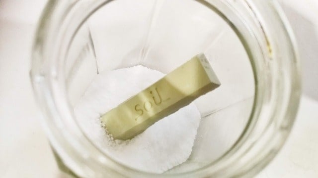 塩が固まったらどうする？珪藻土乾燥剤が便利